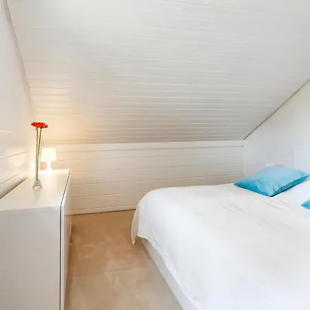 Ferienhaus Direkt Am Glienicker See Holiday home *